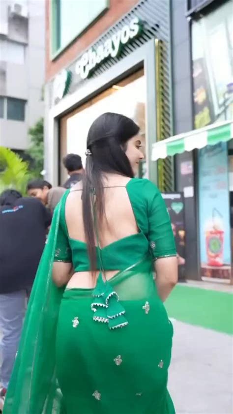 aunty hot video tamil|Saree videoss (@sareevideoss) • Instagram photos and videos